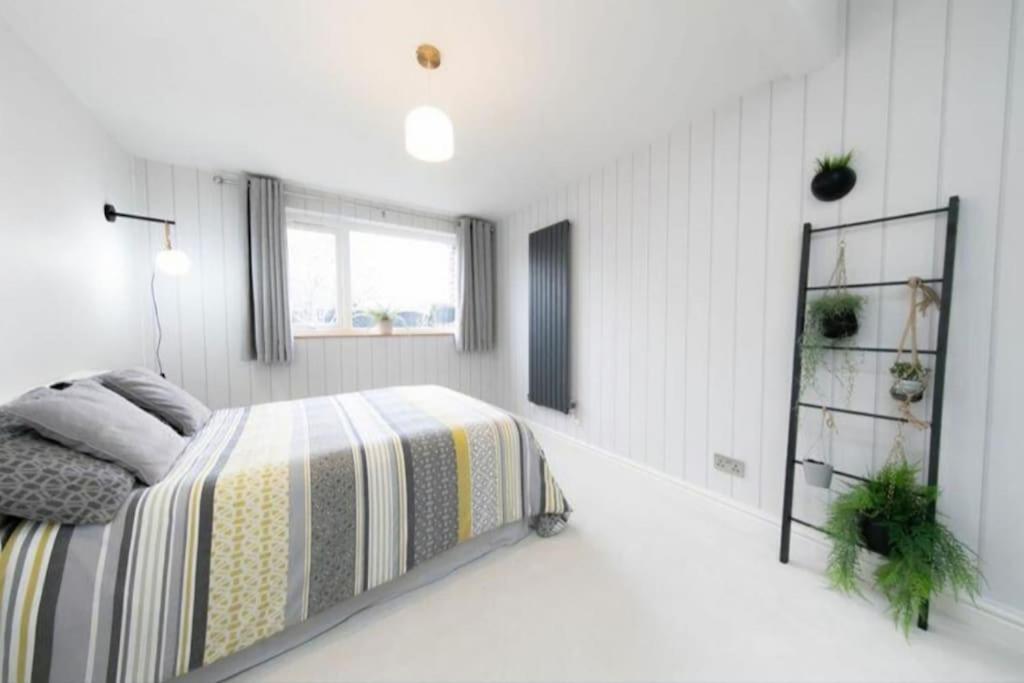 Recently Refurbished Home. 풀톤르필드 외부 사진