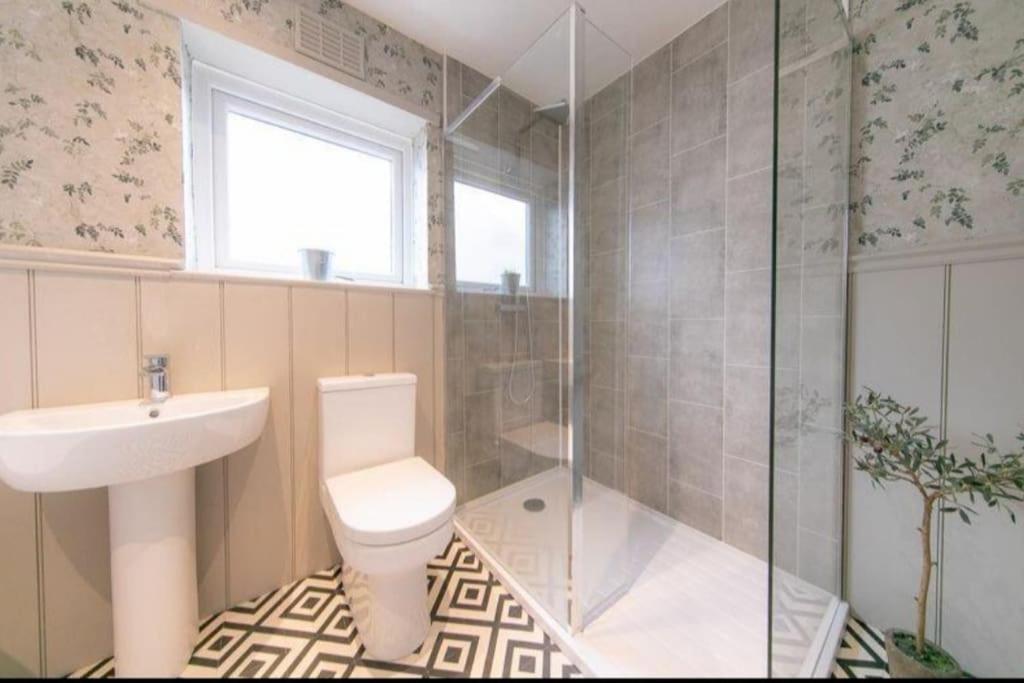 Recently Refurbished Home. 풀톤르필드 외부 사진