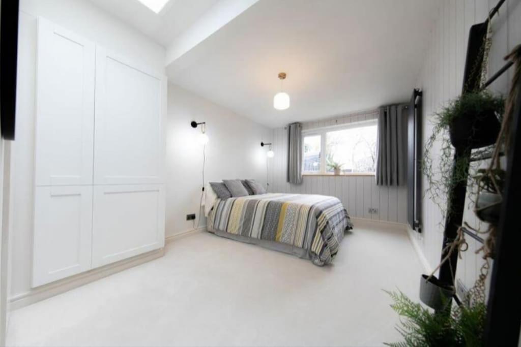 Recently Refurbished Home. 풀톤르필드 외부 사진